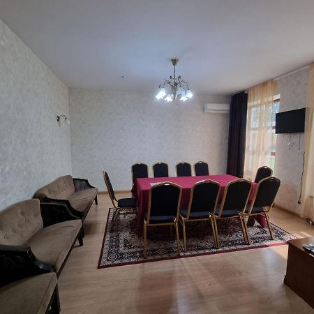 Green Land Hotel Aktobe Exterior foto