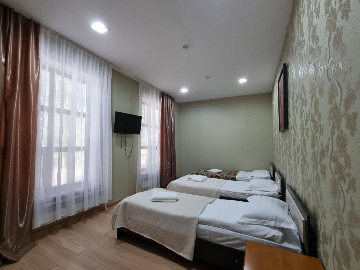 Green Land Hotel Aktobe Exterior foto