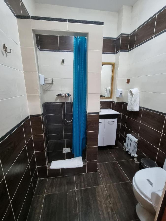 Green Land Hotel Aktobe Exterior foto