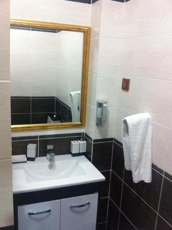 Green Land Hotel Aktobe Cameră foto
