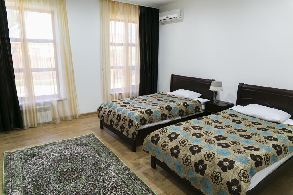 Green Land Hotel Aktobe Cameră foto