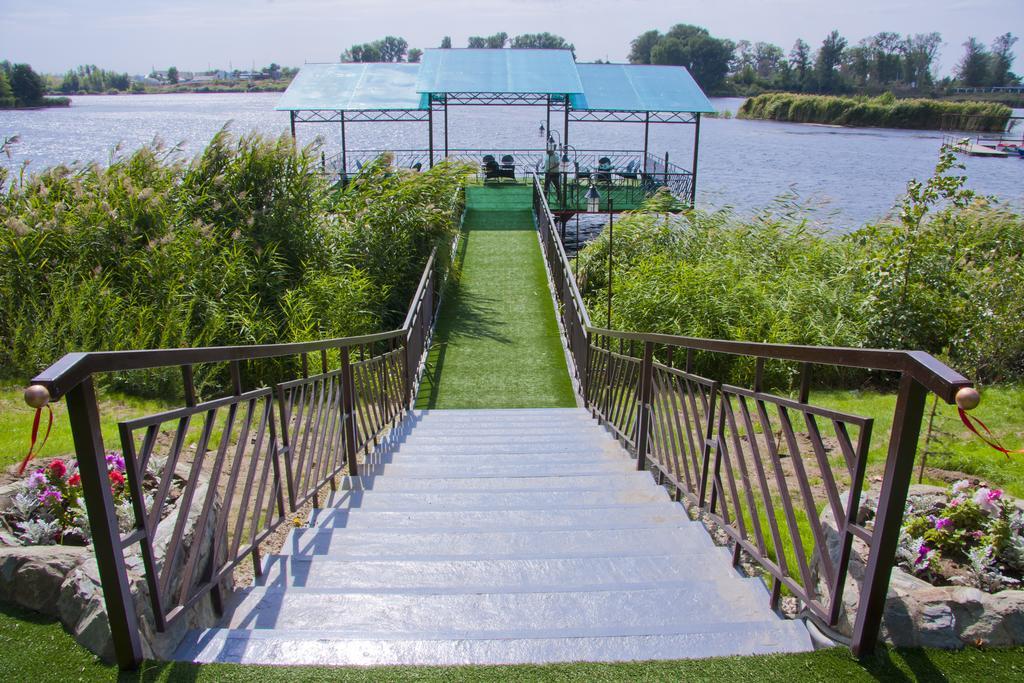 Green Land Hotel Aktobe Exterior foto