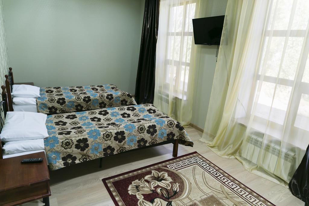 Green Land Hotel Aktobe Cameră foto